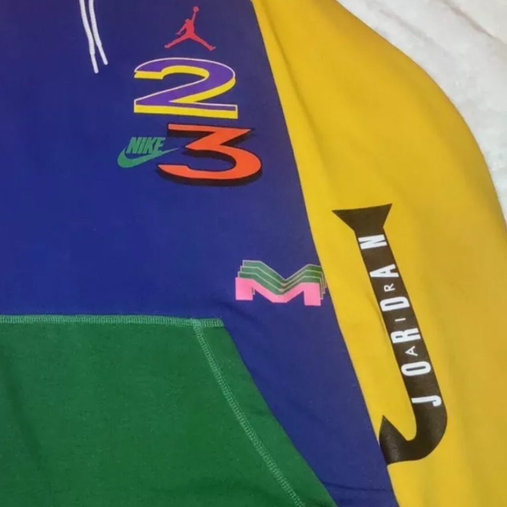 Nike-XL- Air Jordan 90s retro color blocked, hoodie,long sleeve, swish, Jumpman. - Picture 4 of 14